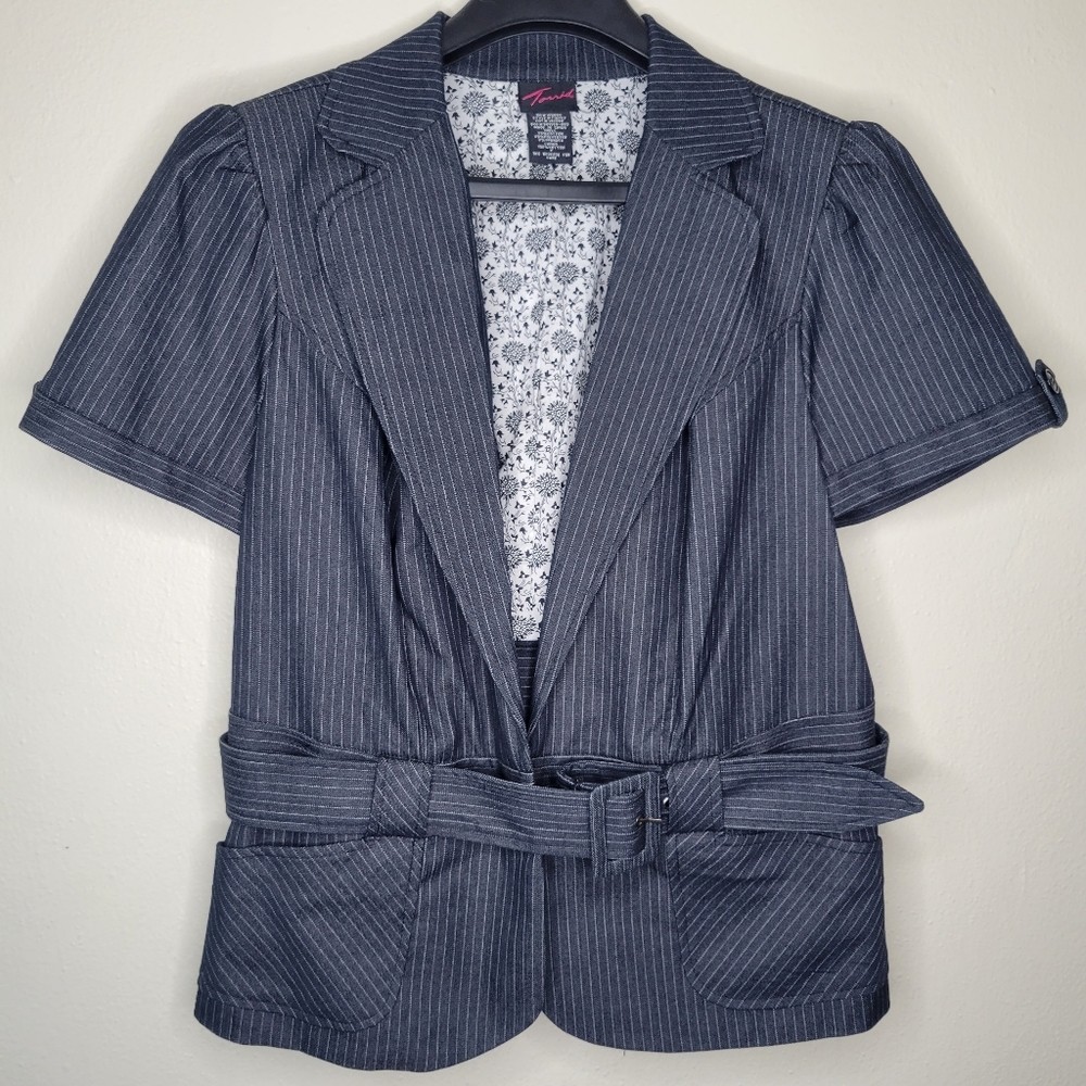 Torrid Gray Pinstripe Short Sleeve Blazer with Belt, Size 2X